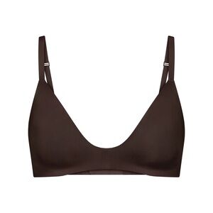 SKIMS WIRELESS FORM T-SHIRT DEMI BRA